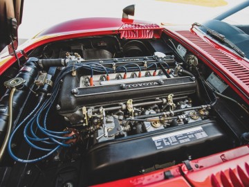  Toyota 2000GT za milion dolar&oacute;w na aukcji?